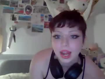 girl
        anyelsewhere cam image #2666399