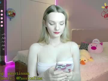 girl
        _passion_show_ cam image #2103975