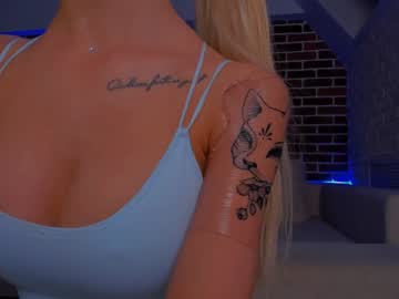 girl
        milana2005 cam image #1984474