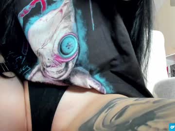 girl
        ami_sakurami cam image #3258591