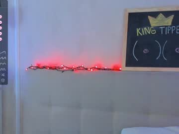 girl
        kirasammers cam image #1955453
