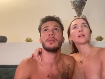 couple
        apollosdaedreams cam image #3166812