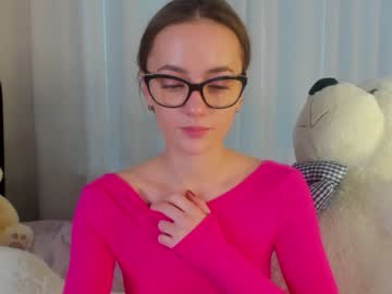girl
        angelina_new cam image #335464