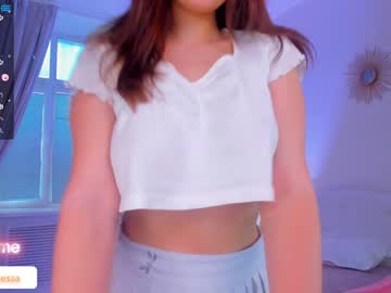 girl
        renessy_ cam image #771457
