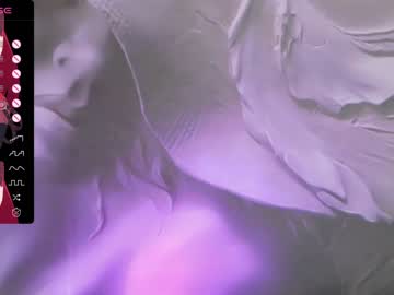 girl
        xenomy cam image #2456563