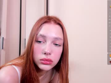 girl
        shirleywhitney cam image #1525446