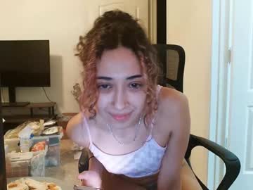 girl
        texastati cam image #2083443