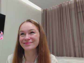 girl
        luna_gracee07 cam image #3533265