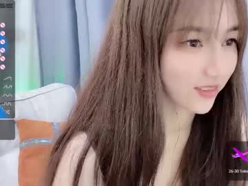 girl
        abby_youyou cam image #178526