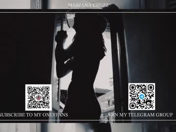 girl
        mariannacruzz cam image #2626528