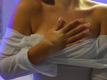 girl
        molly__meow cam image #3082659