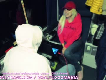couple
        realtoxxxmaria cam image #508678