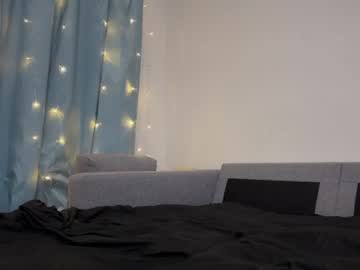 girl
        anna_ssweety cam image #1946830
