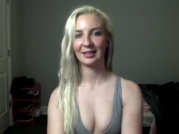 girl
        littlelanaxo cam image #2436580