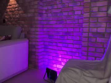 girl
        adriana_allen cam image #4524679