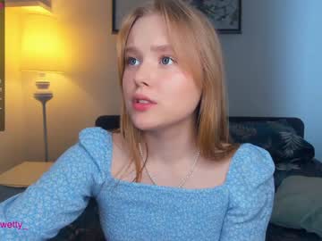 girl
        sun_shiiine cam image #1249522