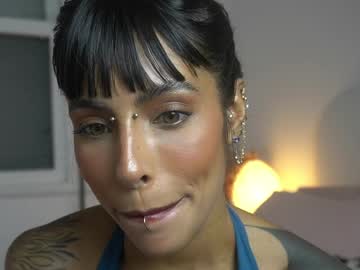 girl
        kaligray10 cam image #4255384