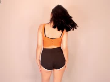 girl
        hee_youn1 cam image #1657194