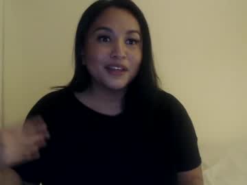 girl
        iamplutonianlust cam image #562362