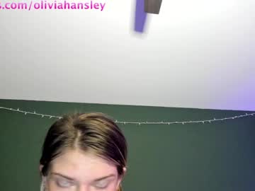 girl
        oliviahansleyy cam image #2888015
