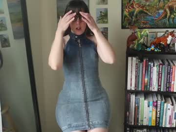 girl
        ellynaomi cam image #3129209