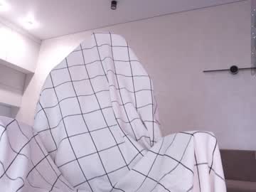 girl
        k_kimikooo cam image #4377129