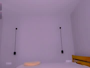 girl
        tiny__alice cam image #3578762