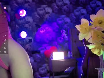 girl
        angeellina cam image #4350960