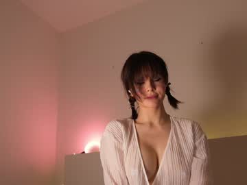girl
        reei__ cam image #1513432