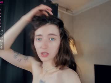 girl
        llkadream cam image #1316522