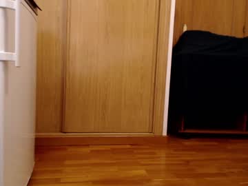 girl
        your_dirty_secret cam image #2020685