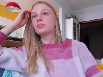 girl
        magic_couple13 cam image #2596540