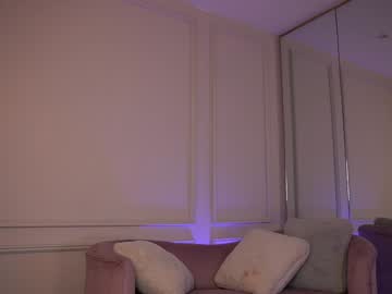 girl
        mariannacruzz cam image #3657220