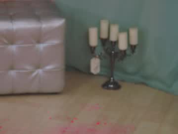 girl
        little_anitta cam image #4525533