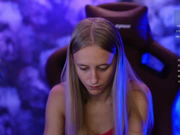 girl
        angeellina cam image #1545237