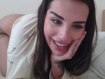 girl
        chloekittenuk cam image #2668253