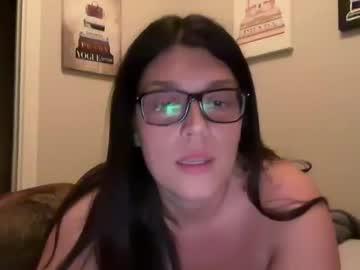 girl
        brookiex96 cam image #3940836