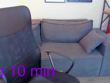 girl
        lisa_roses cam image #306028