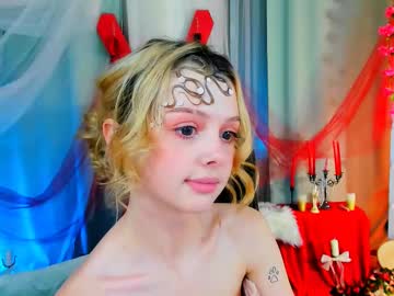 girl
        little_anitta cam image #4093312