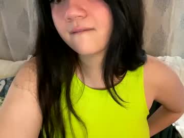 girl
        annatigarr cam image #2147759