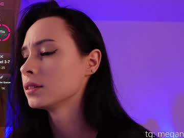 girl
        top_of_passion cam image #3149544