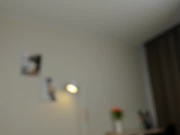 girl
        dawnbullins cam image #4522058