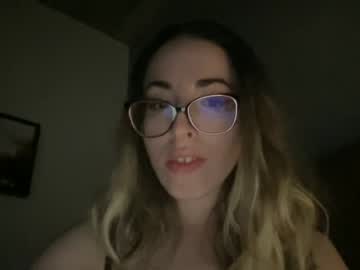girl
        nevaehdoescuteshit cam image #201552
