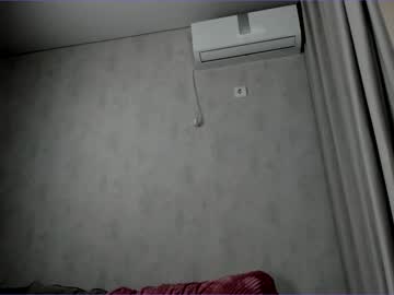 girl
        bboobscarol_ cam image #963831