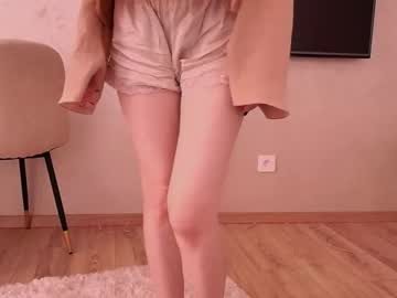 girl
        lilamytee1 cam image #2955470