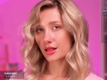girl
        lil_eva cam image #1985565