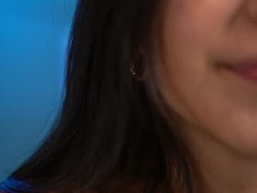 girl
        ashley_jones9 cam image #4206232