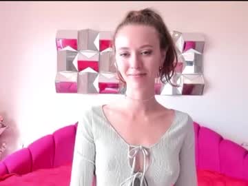 girl
        jessyj3 cam image #197920