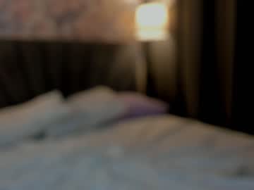 girl
        irisbroyn cam image #1564048