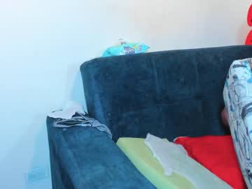 couple
        olivia_sex18 cam image #1880894